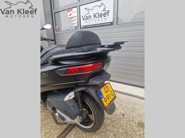piaggio - mp3-300-lt-sport
