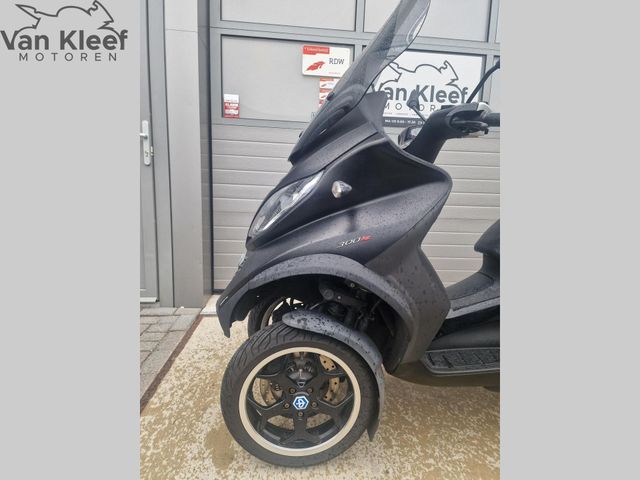 piaggio - mp3-300-lt-sport