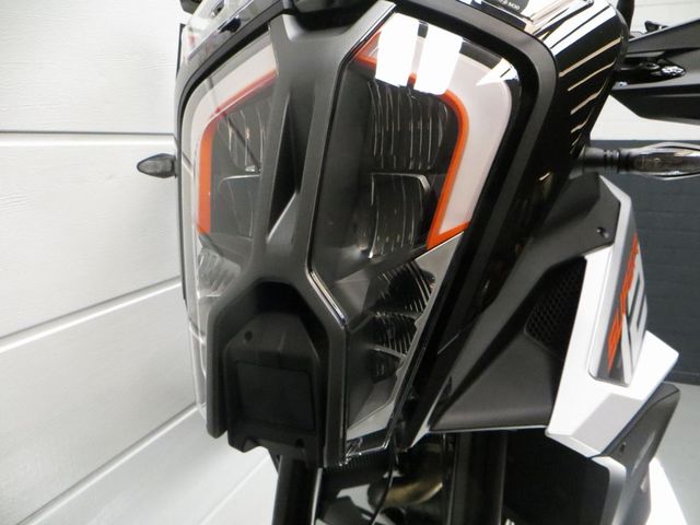 ktm - 1290-super-adventure-s