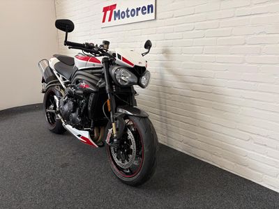 TRIUMPH SPEED TRIPLE RS – foto 3