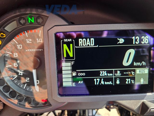 kawasaki - versys-1100-se