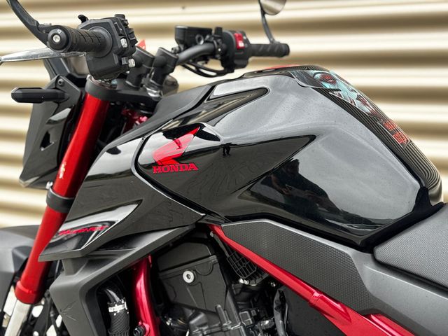 honda - cb-750-hornet
