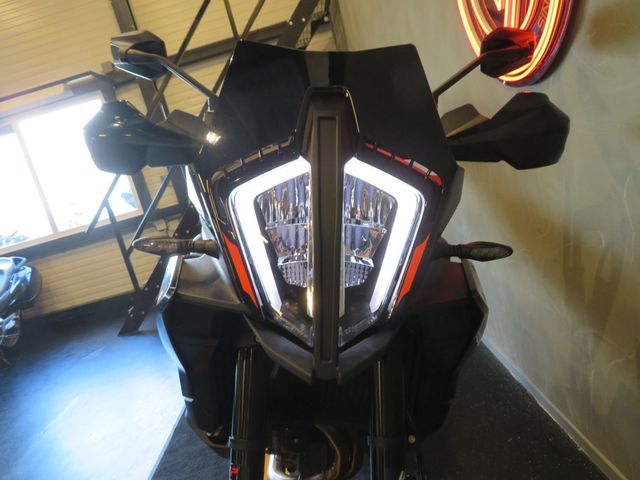 ktm - 890-smt