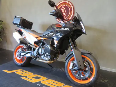 KTM 890 SMT – foto 2