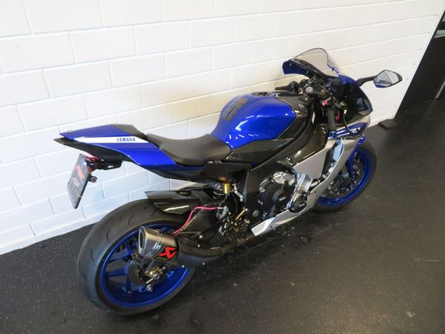 yamaha - yzf-r1