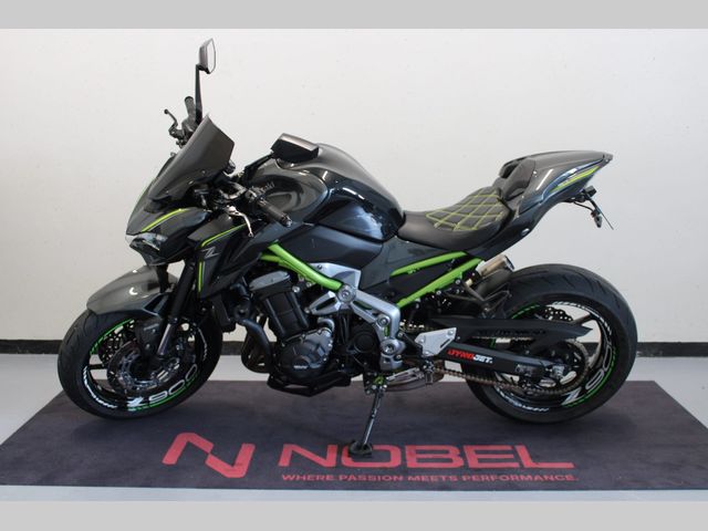 kawasaki - z900