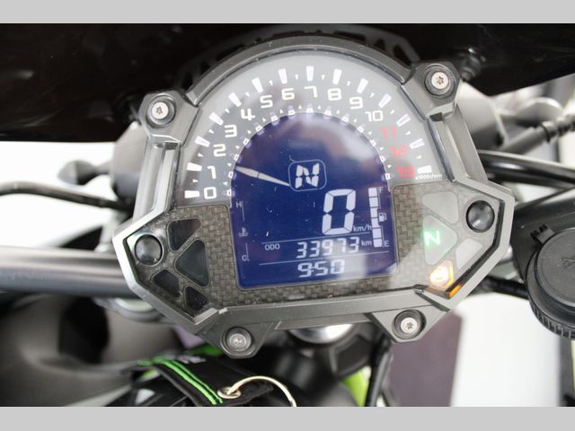 kawasaki - z900