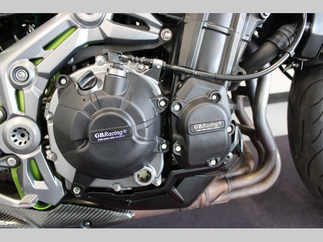 kawasaki - z900