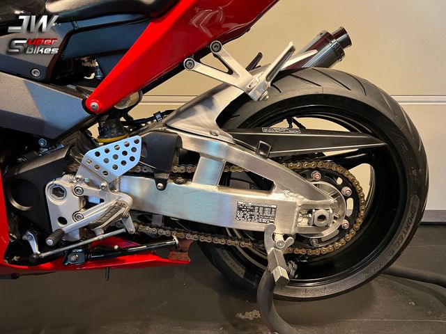 honda - cbr-1000-rr-fireblade
