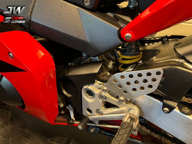 honda - cbr-1000-rr-fireblade