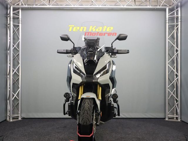 honda - x-adv