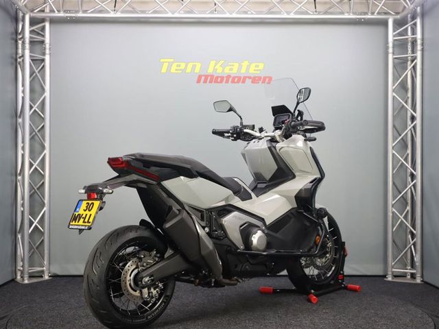 honda - x-adv