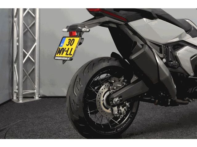 honda - x-adv