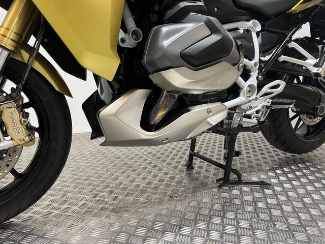 bmw - r-1250-rs