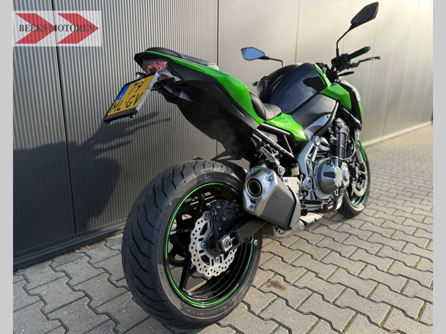 kawasaki - z900