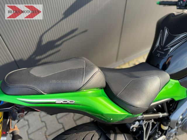 kawasaki - z900