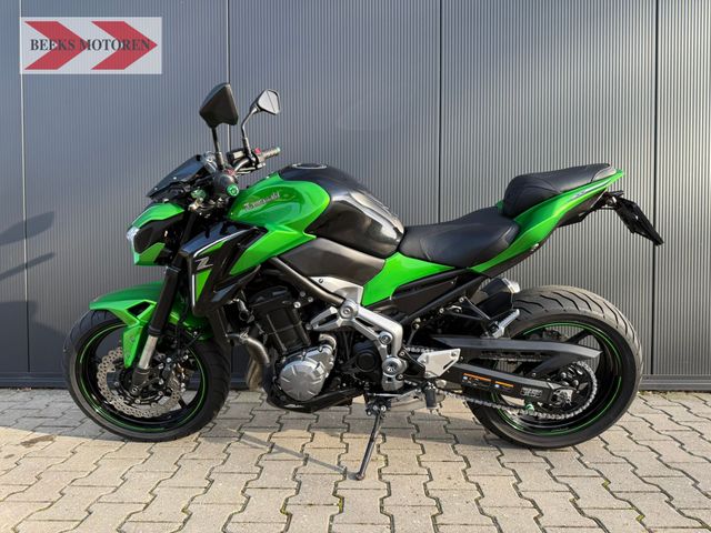 kawasaki - z900