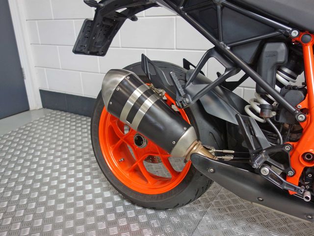 ktm - 1290-super-duke-gt