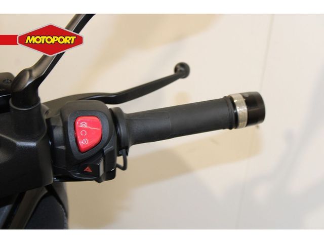 yamaha - x-max-300-tech-max