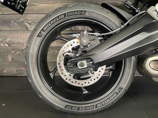 triumph - tiger-sport-660
