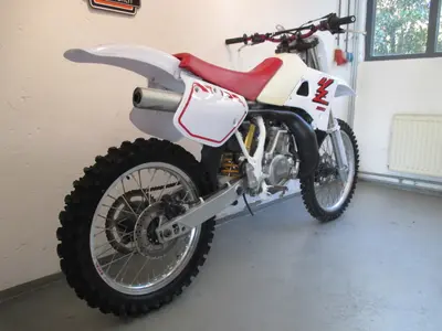 YAMAHA YZ 250 – foto 3