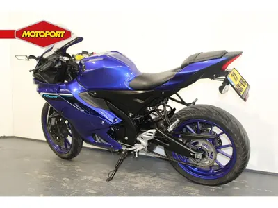 YAMAHA YZF R 125 – foto 2