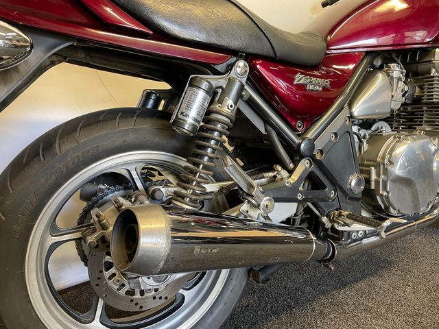 kawasaki - zephyr-1100