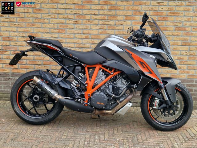 ktm - 1290-super-duke-gt