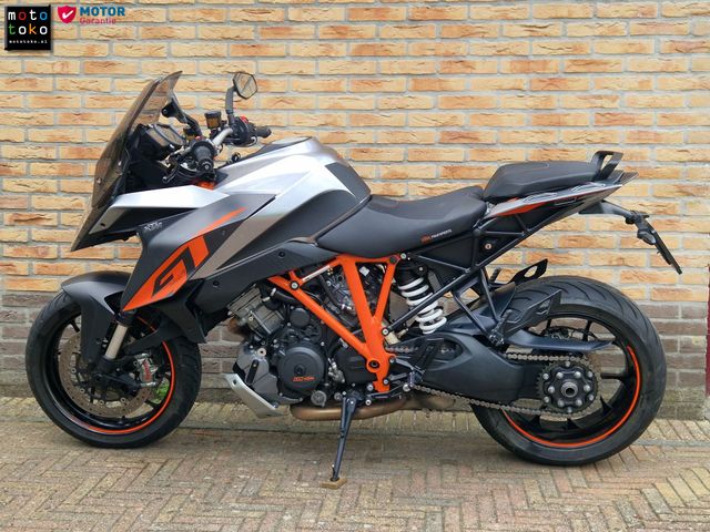 ktm - 1290-super-duke-gt