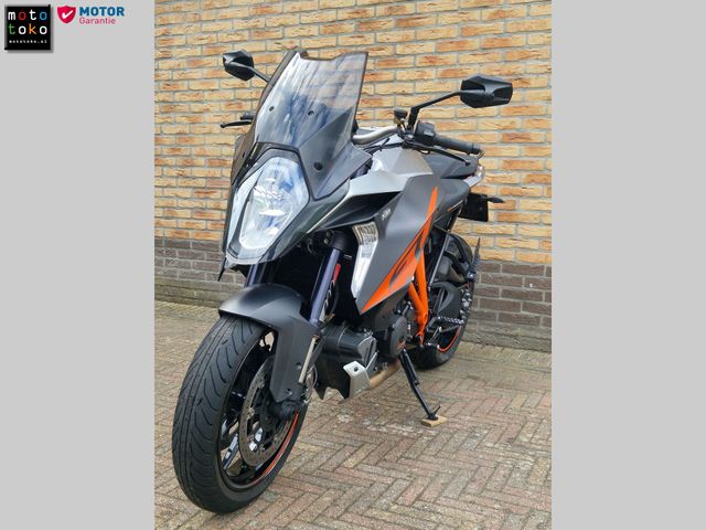 ktm - 1290-super-duke-gt