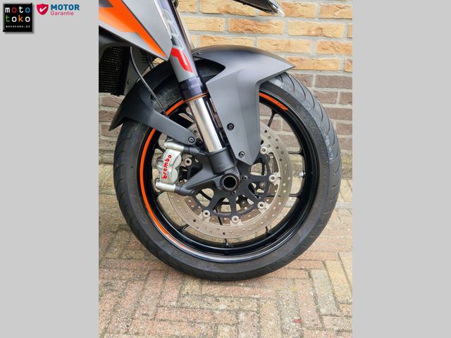 ktm - 1290-super-duke-gt