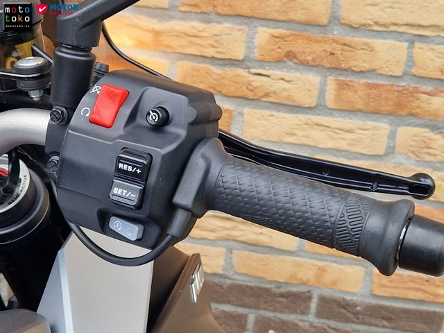 ktm - 1290-super-duke-gt