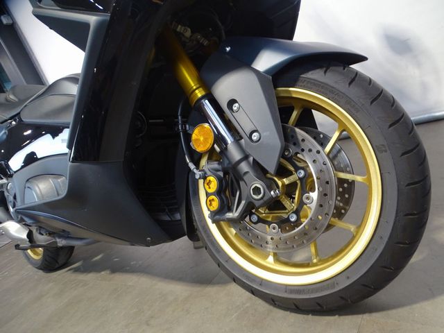 yamaha - tmax-tech-max