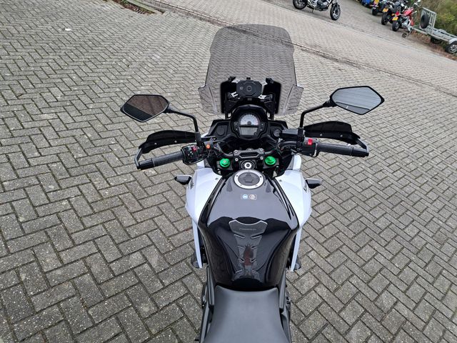 kawasaki - versys-650-abs