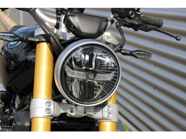 bmw - r-12-nine-t