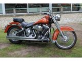 HARLEY-DAVIDSON HERITAGE CLASSIC