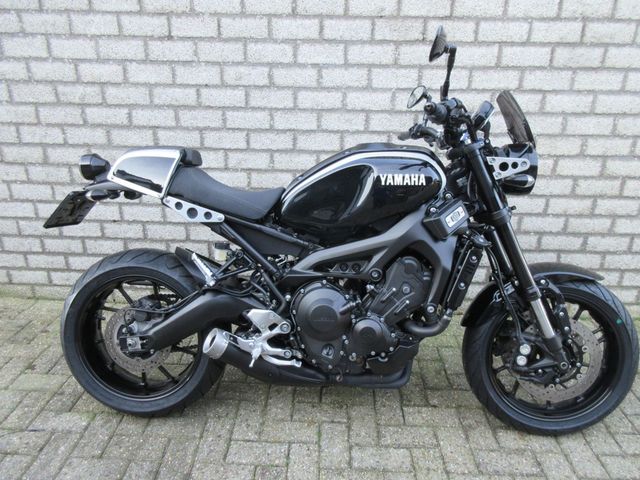 yamaha - xsr-900