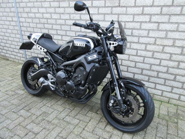 yamaha - xsr-900