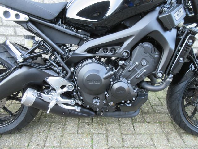 yamaha - xsr-900