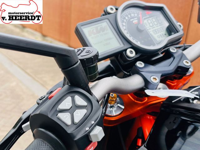 ktm - 1290-super-duke-r