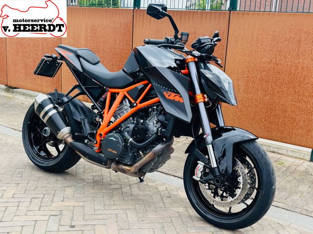 ktm - 1290-super-duke-r