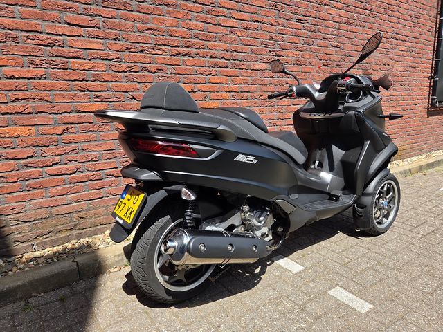 piaggio - mp3-500-lt-sport