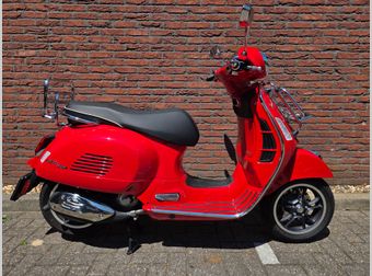 Vespa GTS 300 Super 2024 occasion