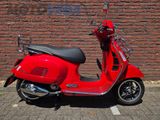 VESPA GTS 300 SUPER