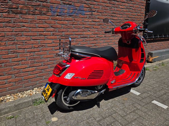 vespa - gts-300-super