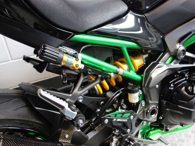 kawasaki - z900-se