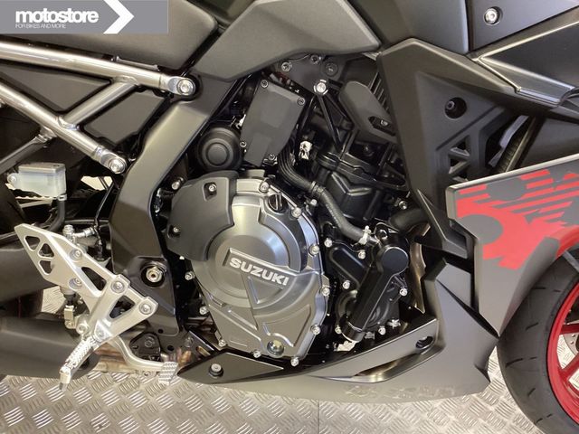 suzuki - gsx-8r
