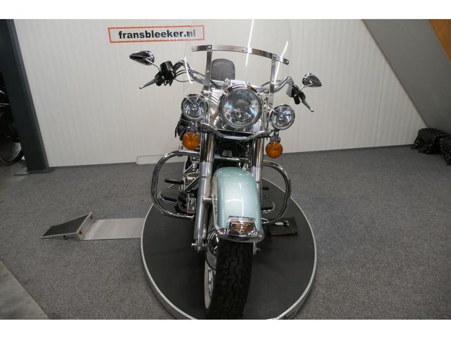 harley-davidson - heritage-softail-classic-flstc