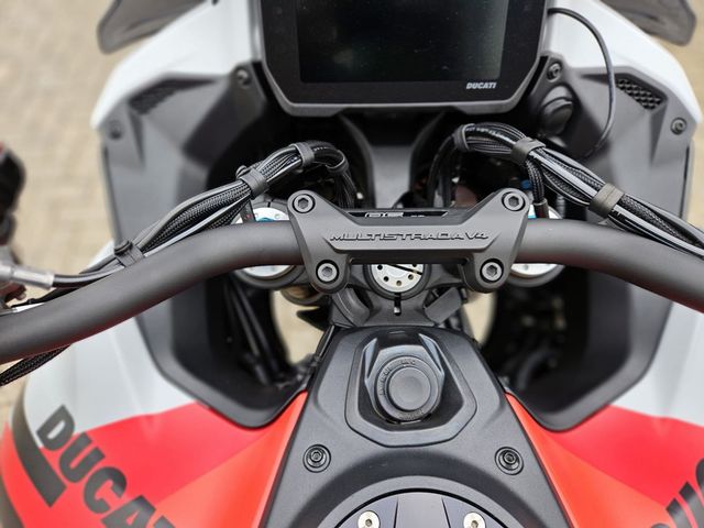 ducati - multistrada-v4-rs