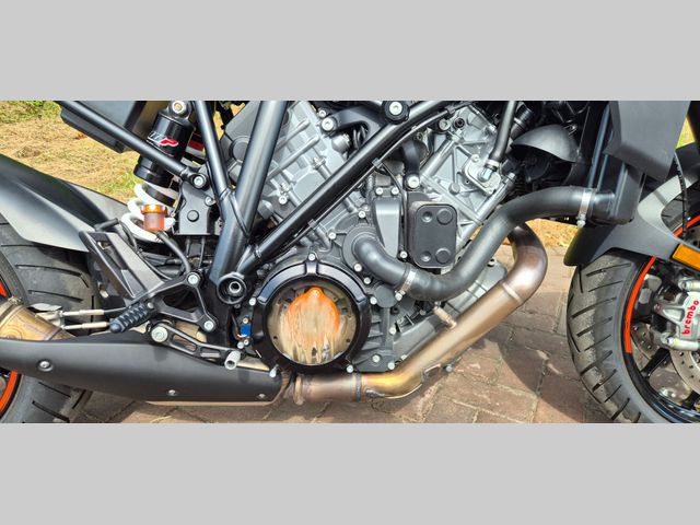 ktm - 1290-super-duke-r